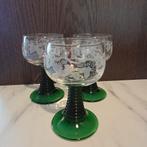Set van 3 vintage wijnglazen met groene swirl voet., Antiek en Kunst, Ophalen of Verzenden
