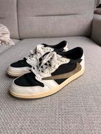 Nike Air Jordan 1 Low Travis Scott Olive, Kleding | Heren, Schoenen, Overige kleuren, Nieuw, Ophalen of Verzenden, Sneakers of Gympen