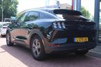 Ford Mustang Mach-E 75kWh Aut. *Mach-E* | Trekhaak | Carplay, Automaat, Gebruikt, 258 pk, Zwart