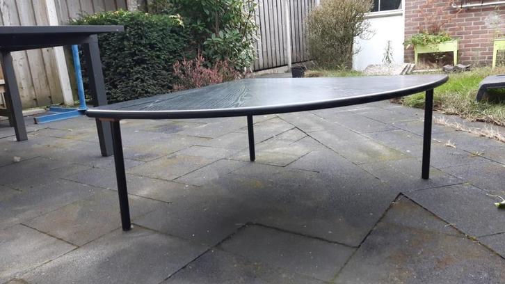 Salontafel, zwart met ronde kant, Huis en Inrichting, Tafels | Salontafels, Gebruikt, Minder dan 50 cm, 50 tot 100 cm, 100 tot 150 cm