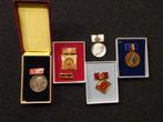 DDR: set diverse Medailles en onderscheidingen FDJ  GST, Ophalen of Verzenden, Zo goed als nieuw