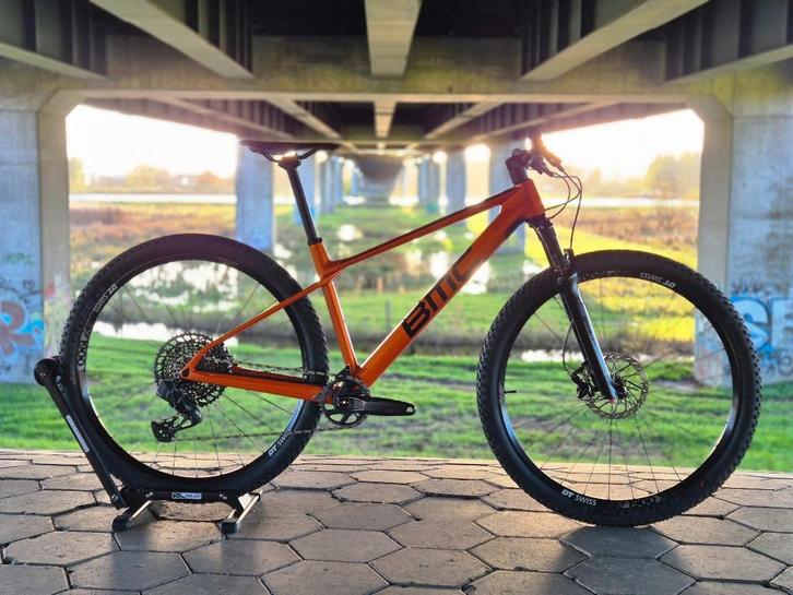 BMC TwoStroke O1 MTB//Sram GX AXS//Carbon//DT-Swiss//Maat M, Fietsen en Brommers, Fietsen | Mountainbikes en ATB, Zo goed als nieuw