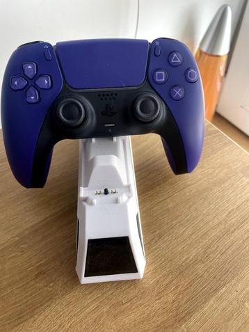 Sony PlayStation 5 Controller + docking station beschikbaar voor biedingen