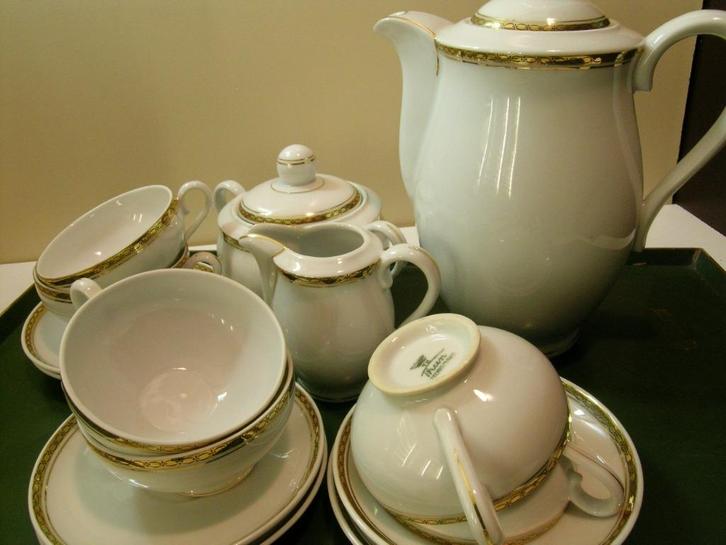 Thun porselein vintage Espresso / Mokka servies 6 pers., Antiek en Kunst, Antiek | Servies compleet, Ophalen of Verzenden