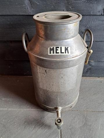 40 Liter melkbus met aftapkraan. beschikbaar voor biedingen