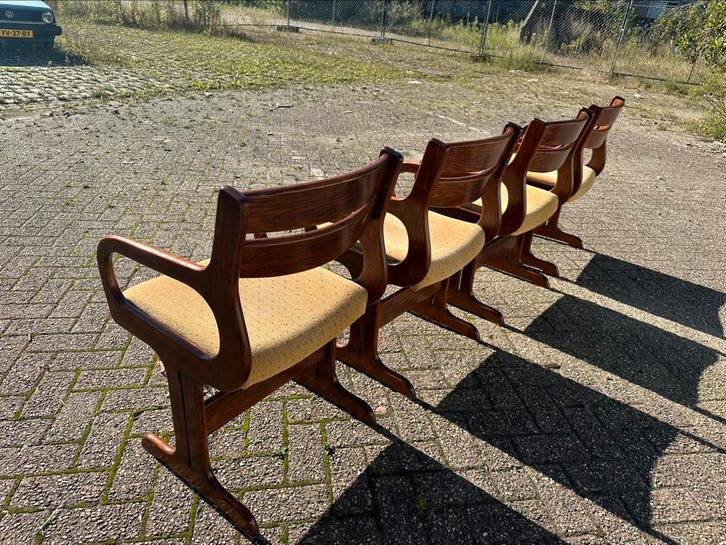 Space age eetkamerstoelen set, Huis en Inrichting, Stoelen, Gebruikt, Vier, Hout, Wit, Ophalen