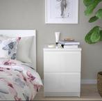 Malm nachtjes 2x met glasplaat, Huis en Inrichting, Slaapkamer | Nachtkastjes, Ophalen of Verzenden, Gebruikt, Minder dan 45 cm