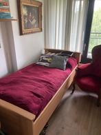 Eenpersoonsbed, Huis en Inrichting, Slaapkamer | Bedden, Ophalen, 90 cm, Eenpersoons, Bruin