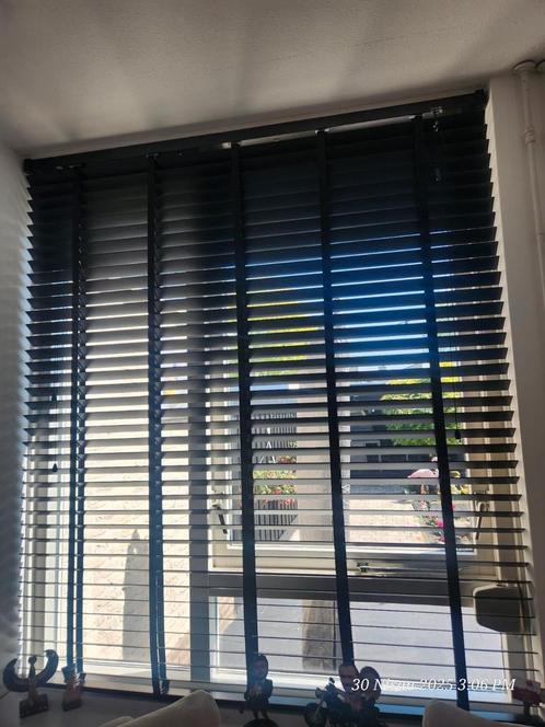 Jaloezieën 3 stuks, Huis en Inrichting, Stoffering | Gordijnen en Lamellen, Zo goed als nieuw, 200 cm of meer, 100 tot 150 cm