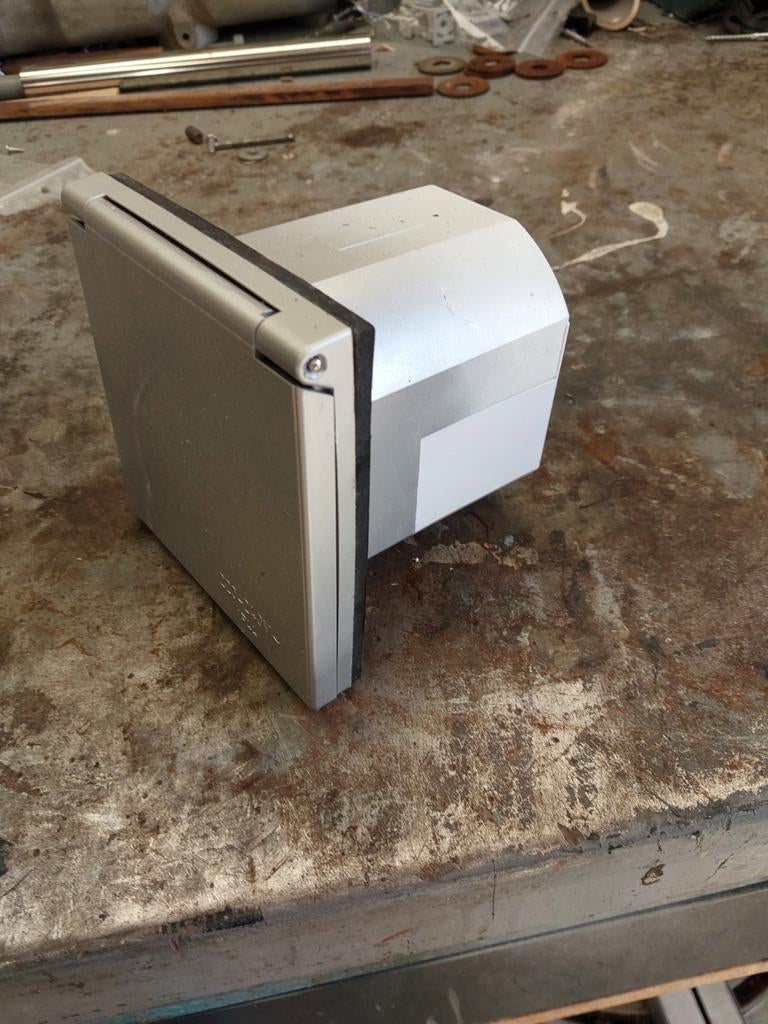 220V Wandcontactdoos Caravan/Camper - Zilver, Ophalen of Verzenden, Nieuw