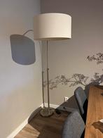 Staande lamp, Huis en Inrichting, Lampen | Vloerlampen, Ophalen of Verzenden, Zo goed als nieuw, Stof, Modern