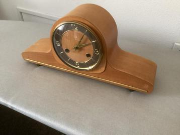 Vintage Pendule Klok beschikbaar voor biedingen