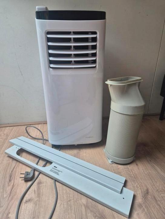 Mobiele airco Nedis zo goed als nieuw, Witgoed en Apparatuur, Airco's, Zo goed als nieuw, Afstandsbediening, Ophalen