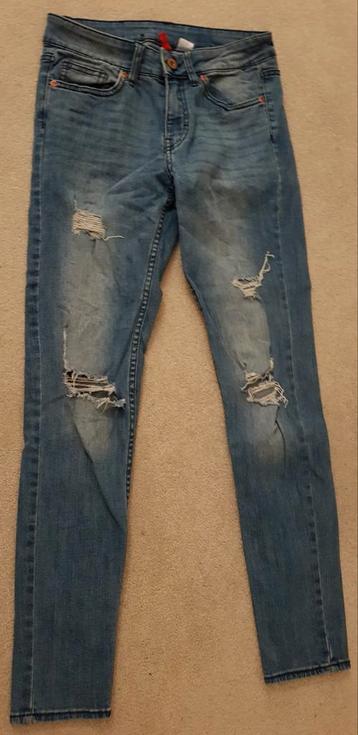 Spijkerbroek maat 36 skinny jeans met scheuren knie broek beschikbaar voor biedingen