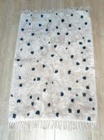 H&M home kinderkamer vloerkleed dots 90x130cm, Ophalen of Verzenden, Zo goed als nieuw, Kleed of Kussen