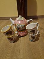 Blond Amsterdam Theepot met warmte houder en 4 Kopjes, Blond Amsterdam, Ophalen of Verzenden, Zo goed als nieuw, Kop(pen) en/of Schotel(s)