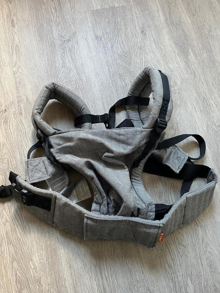 Draagzak Tula Free to Grow (0-48 mnd), Kinderen en Baby's, Babydragers en Draagdoeken, Zo goed als nieuw, Draagzak, Buik of Rug