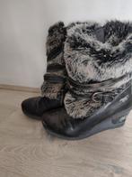 Leuke sleehak lars van Mustang, Kleding | Dames, Schoenen, Ophalen of Verzenden, Zo goed als nieuw