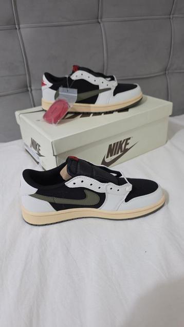 Nike x Travis Scott Olive Green beschikbaar voor biedingen