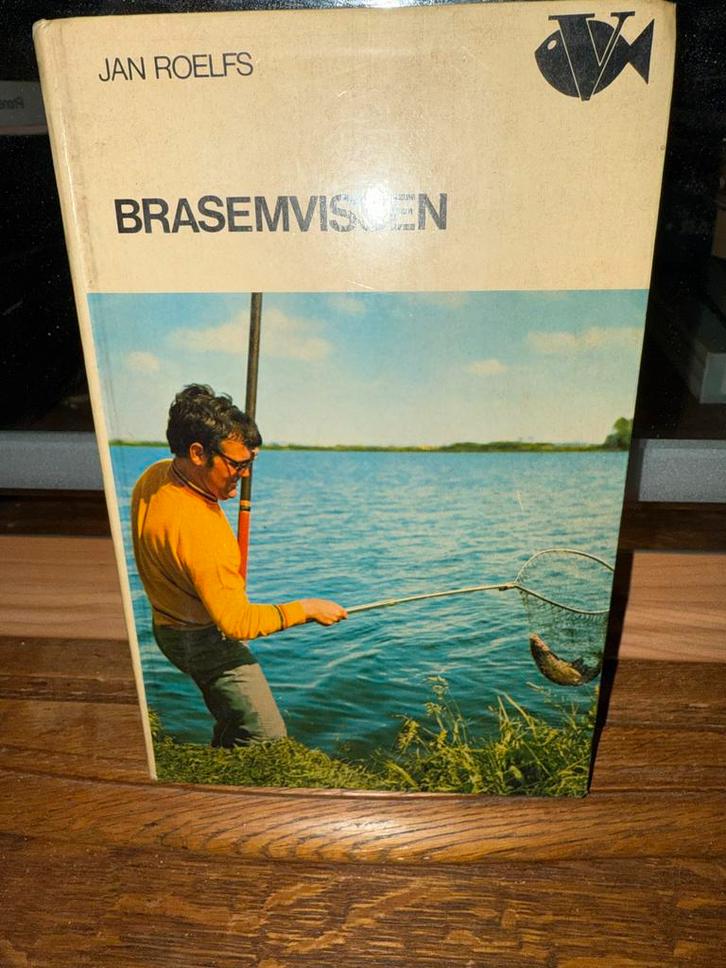 Brasemvissen - Jan Roelfs, Boeken, Natuur, Zo goed als nieuw, Overige onderwerpen, Ophalen of Verzenden