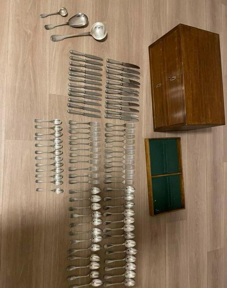 Verzilverd bestek Christofle Vendome, Antiek en Kunst, Antiek | Bestek, Ophalen of Verzenden