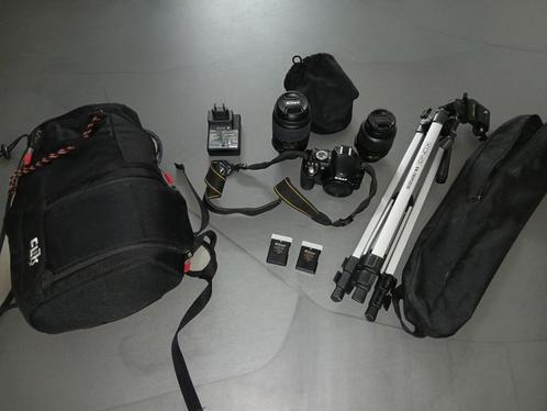Nikon D3100 met o.a. AF-S DX VR Nikkor 55-300 en accessoires, Audio, Tv en Foto, Fotocamera's Digitaal, Gebruikt, Spiegelreflex