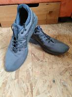 Asics Fitness schoenen maat 44, Hardloopschoenen, Ophalen of Verzenden, Zo goed als nieuw, Overige sporten
