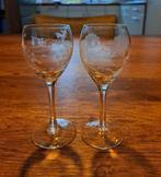 2 vintage gegraveerde likeur glaasjes (jaren 70), Ophalen of Verzenden