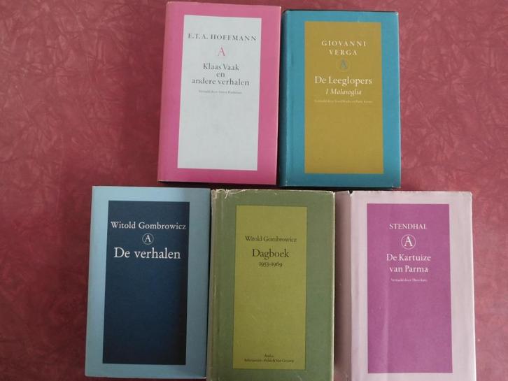 Bellettrie Serie Gombrowicz Verga Hoffmann Stendhal, Boeken, Literatuur, Gelezen, Ophalen of Verzenden