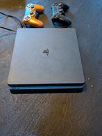 Ps4 slim + 2 Controllers, Spelcomputers en Games, Spelcomputers | Sony PlayStation 4, Ophalen, 500 GB, Met 2 controllers, Zo goed als nieuw