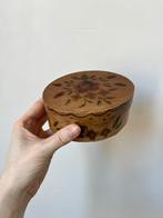 Vintage houten doosje met bloempatroon, 12,5x10x5cm. Boho, Verzenden