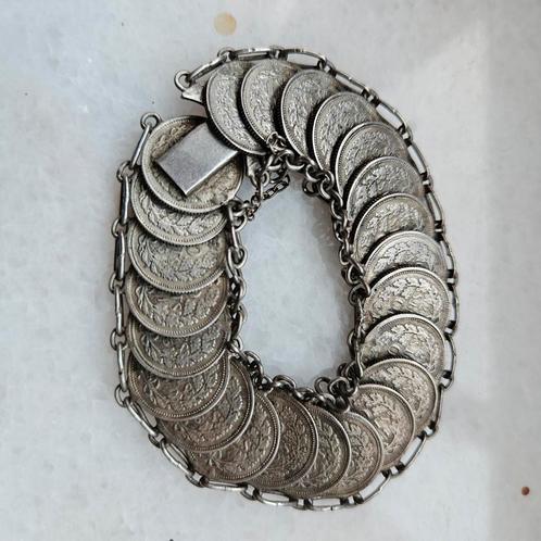 Zilveren armband dubbeltjes, Sieraden, Tassen en Uiterlijk, Broches, Zo goed als nieuw, Zilver, Zilver, Ophalen of Verzenden