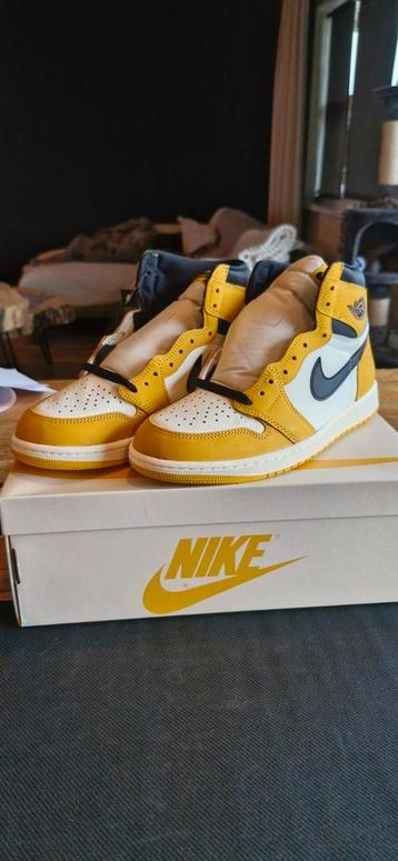 Jordan 1 Yellow Ochre maat 43 beschikbaar voor biedingen