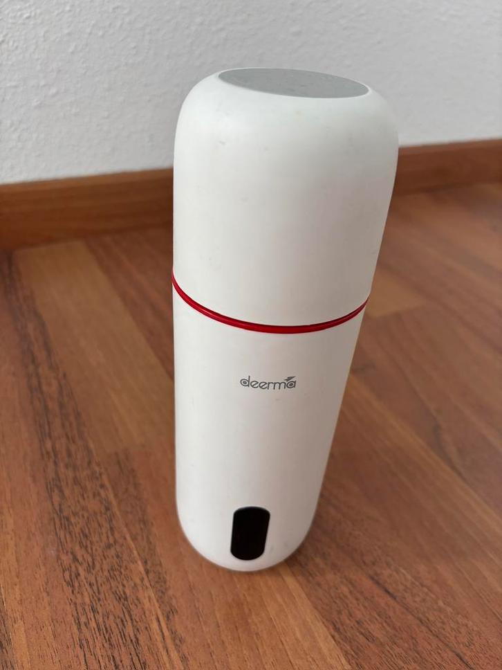 Draagbare Waterkoker + Autolader, Witgoed en Apparatuur, Waterkokers, Zo goed als nieuw, Minder dan 1 liter, Draadloos, Rvs, Ophalen