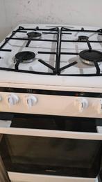 Inventum gasfornuis smalle model, Witgoed en Apparatuur, Fornuizen, Ophalen, 4 kookzones, Zo goed als nieuw, Gas