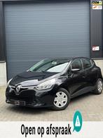 Renault Clio 1.5 dCi ECO Expression - Airco - Navi - Parksen, Voorwielaandrijving, Gebruikt, 4 cilinders, Start-stop-systeem