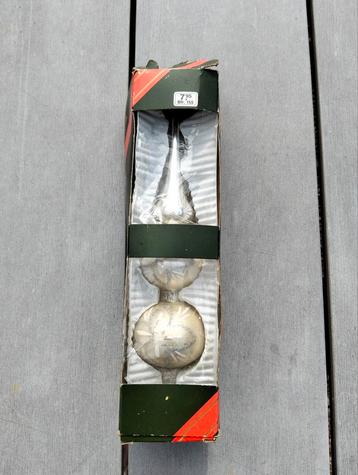 Vintage piek in originele verpakking beschikbaar voor biedingen