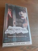 Single white female videoband. Bridget Fonda., Vanaf 12 jaar, Ophalen of Verzenden, Gebruikt, Thrillers en Misdaad