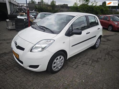 Toyota Yaris 1.0 VVTi Cool-Airco-Elek.pakket-Nieuwe APK., Auto's, Toyota, Bedrijf, Te koop, Yaris, ABS, Airbags, Airconditioning
