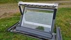 Velux GGU UK04 kunststof dakraam met gootstuk en rolgordijn., Doe-het-zelf en Verbouw, Glas en Ramen, Ophalen, Dubbelglas, Gebruikt