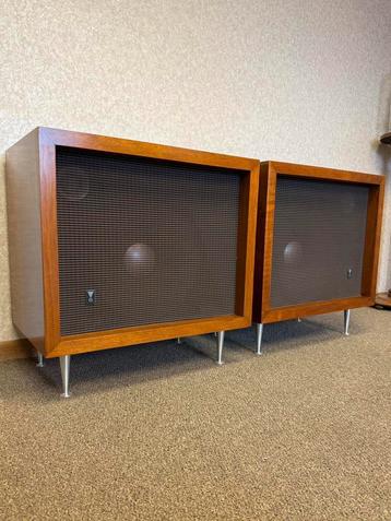 Zeldzame set JBL C38 high end luidspeakers. Mooi formaat beschikbaar voor biedingen