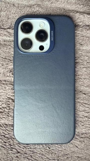 Like-New iPhone 16 Pro (256GB, Titanium White) beschikbaar voor biedingen