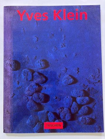 YVES KLEIN. 1928-1962. INTERNATIONAL KLEIN BLUE. beschikbaar voor biedingen