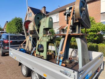 Excenerpers ponsmachine excenter pers  beschikbaar voor biedingen
