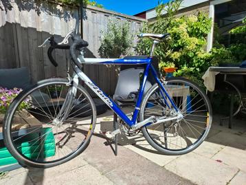Racefiets Atala 3000 in goede staat, frame maat 59 beschikbaar voor biedingen