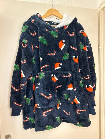 Heren fluffy oversized kerst trui merk Identic maat S/M beschikbaar voor biedingen