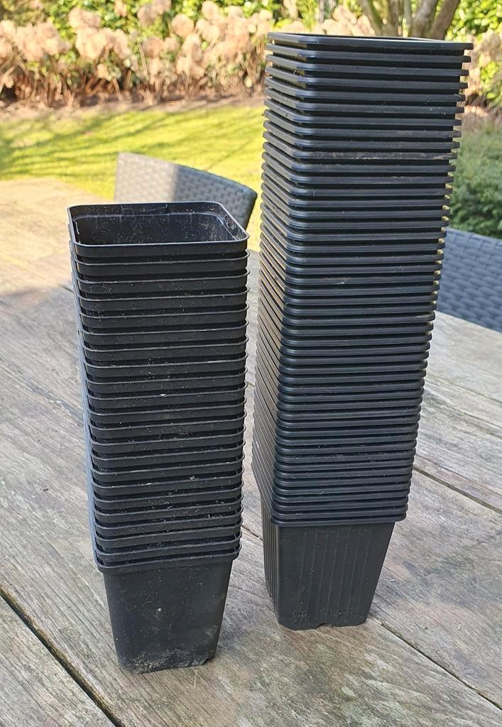Kweekbakjes Kweekpotjes 70 stuks zwart plastic, Tuin en Terras, Bloembollen en Zaden, Zaad, Gehele jaar, Volle zon, Ophalen