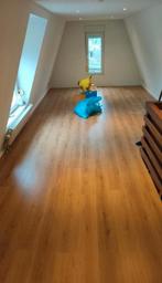 Te koop 2e hands laminaat, duurzaam, GRATIS GELEGD, 50 tot 150 cm, Ophalen of Verzenden, Zo goed als nieuw, 10 tot 30 cm