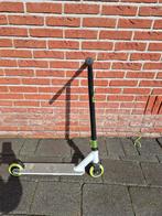 Stuntstep black dragon, Fietsen en Brommers, Steps, Ophalen of Verzenden, Zo goed als nieuw, Gewone step