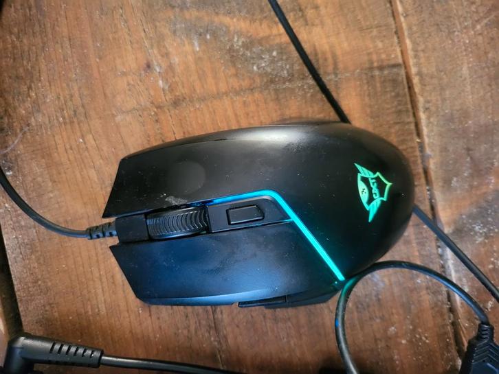 Laptop + Gaming Muis - Goedkoop!, Computers en Software, Windows Laptops, Gebruikt, 15 inch, HDD, Onbekend, 4 GB, Qwerty, Gaming